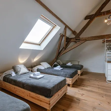 Huswell - Beautiful On Location In Apartment *