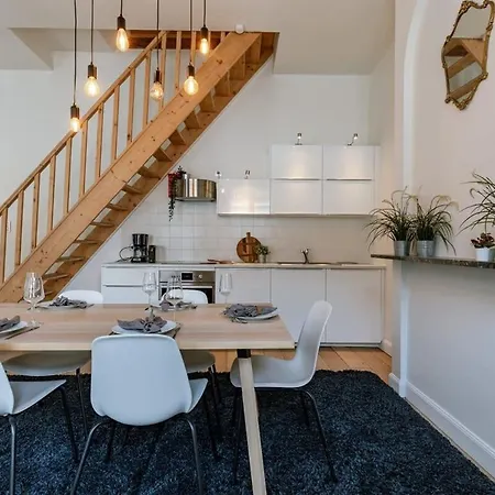 Huswell - Beautiful On Location In * Gent