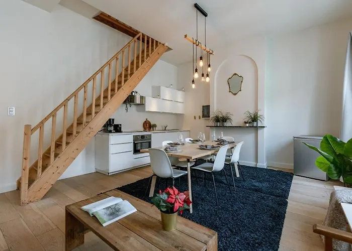 Huswell - Beautiful On Location In Gent